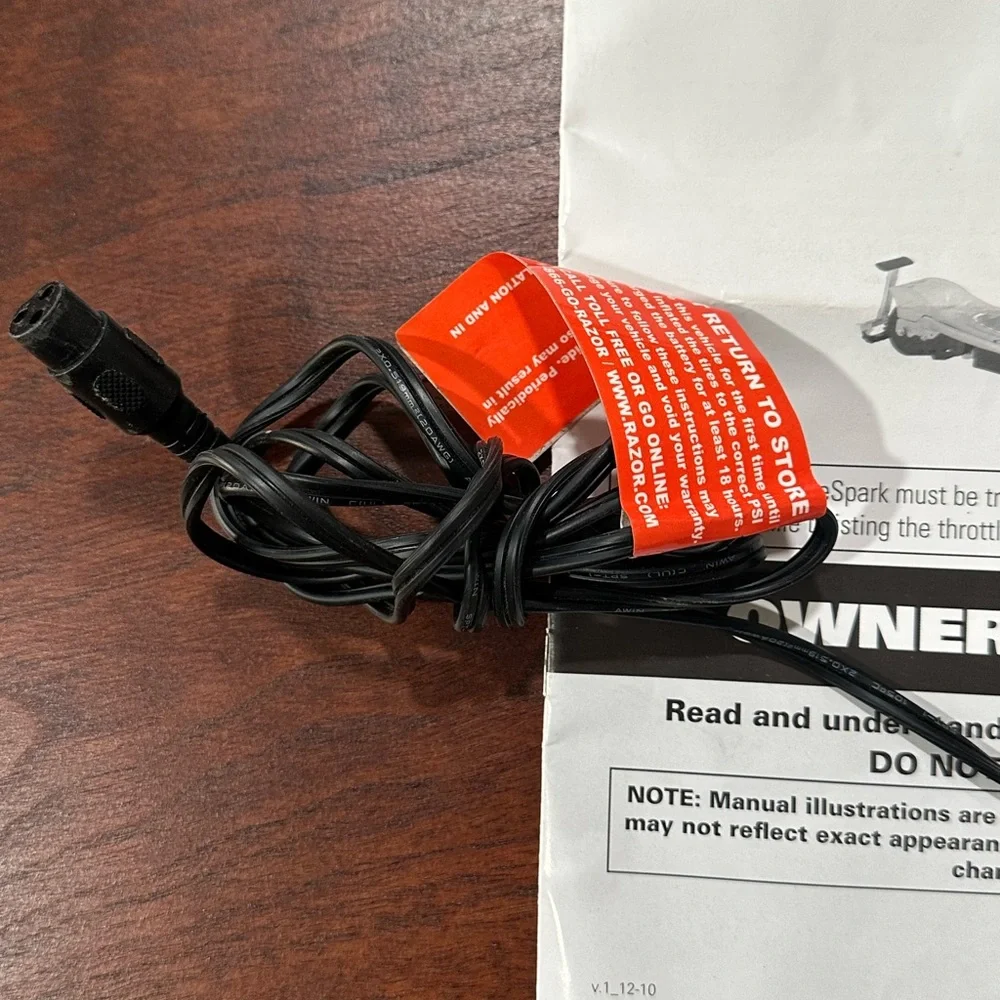 QILI POWER Model QL-09009-B2400600H Razor Charger & Spark Scooter Cartri